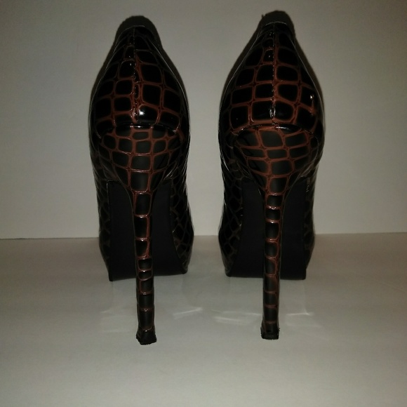 NWOT YSL platform pumps heels 👠 - Picture 4 of 8